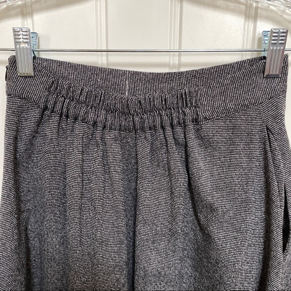 Urban by Urban Renewal Midi A Line Pleated Skirt - Picture 9 of 13